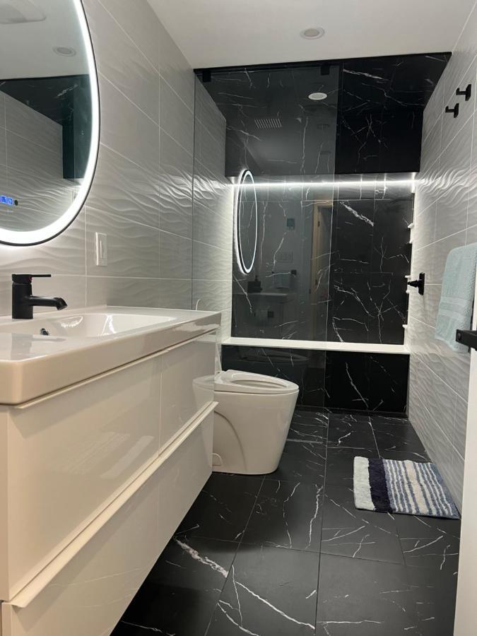 The Croft House - 2 Bedroom 1 Bathroom Suite 伯灵顿 外观 照片